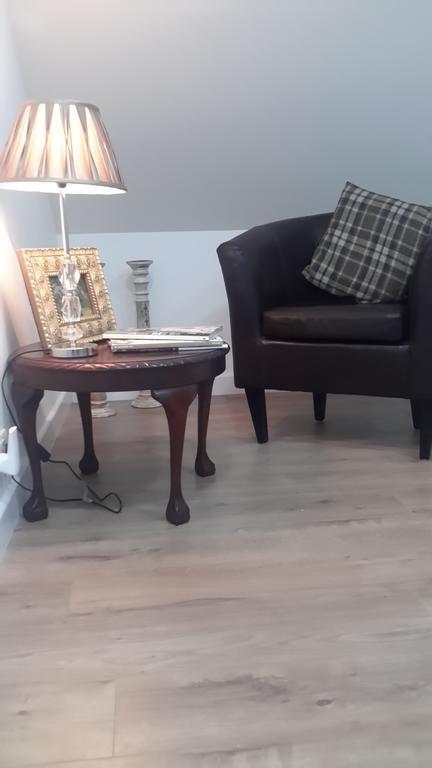 Woodend Glenrothes Room photo