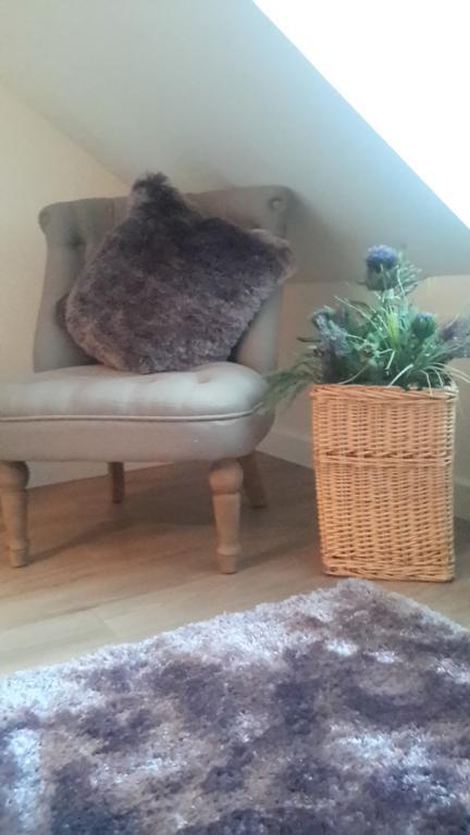 Woodend Glenrothes Room photo
