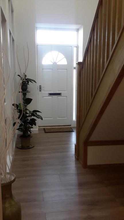Woodend Glenrothes Room photo